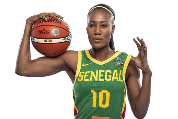 CONFIDENCES – Astou Traoré, capitaine des Lionnes du basket : «Je ...